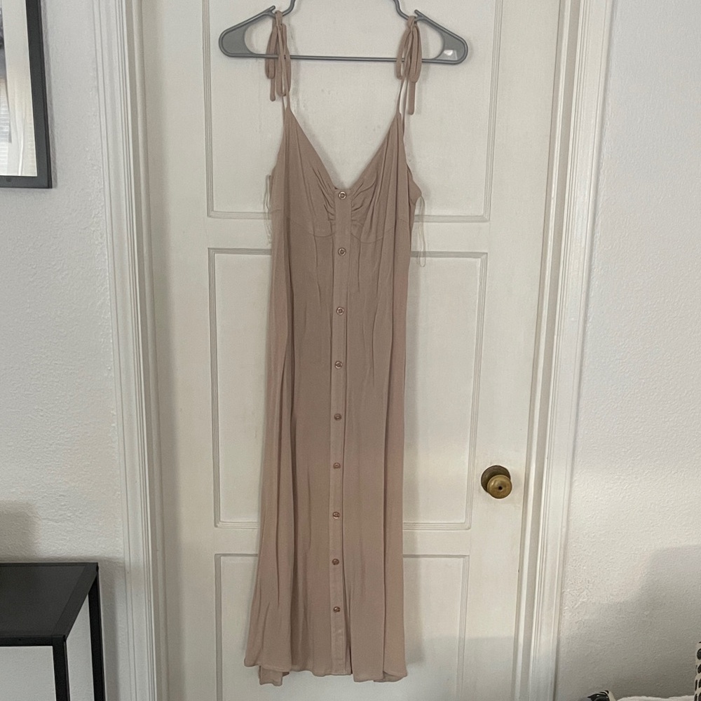 Chic Beige Button-Down Midi Dress
